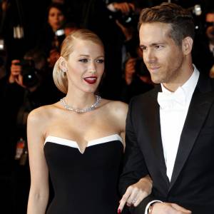 Blake Lively i Ryan Reynolds wspierają zbiórkę dla ukraińskich uchodźców. Ich wpłata może sięgnąć nawet miliona dolarów