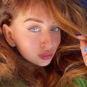 Hanna Balwierczak z "Hotelu Paradise" niemal nago. Odsłoniła odważny tatuaż