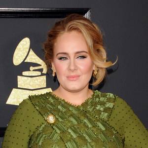 Adele jest w ciąży? Wszystko ma zdradzać jeden szczegół