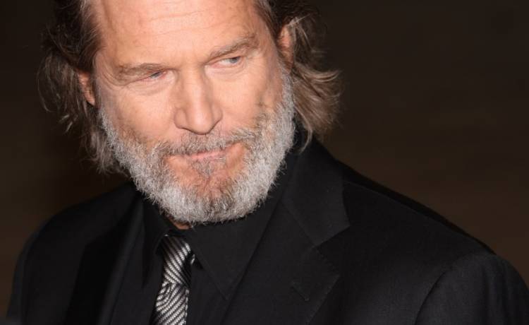 Jeff Bridges jest poważnie chory. Aktor walczy z rakiem: "Rozpocząłem terapię" 