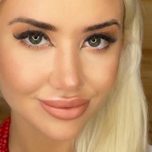 Josie z "Love Island" bez makijażu i doczepianych rzęs. Tak pokazała się na najnowszym nagraniu [WIDEO]