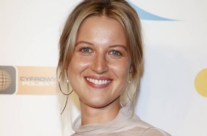 Aleksandra Domańska urodziła! Intymnym kadrem z karmienia piersią podzieliła się z fanami [FOTO]