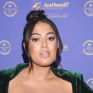 Patricia Kazadi w obcisłej sukience z głębokim dekoltem! 35-latka spodziewała się takich komentarzy? [WIDEO]