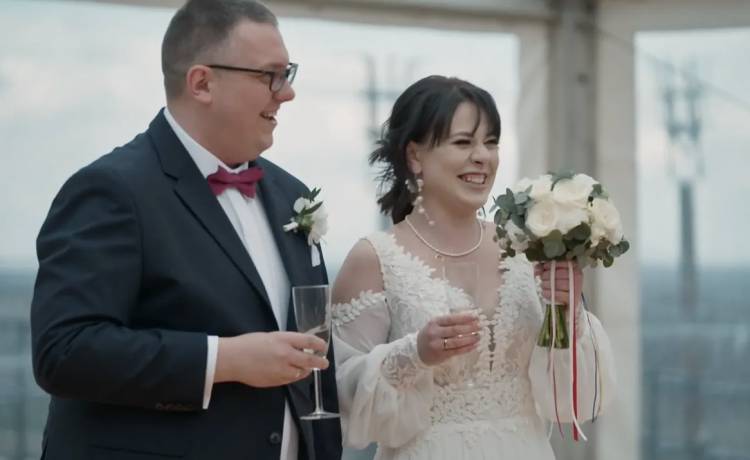 Fani pytają Magdę ze "Ślubu..." o obrączkę. Nadal ją nosi? Uczestniczka eksperymentu odpowiada! [FOTO]