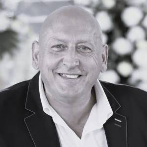 Jacek Wójcik nie żyje. Wcześniej żegnaliśmy tych bohaterów „Królowych życia” 