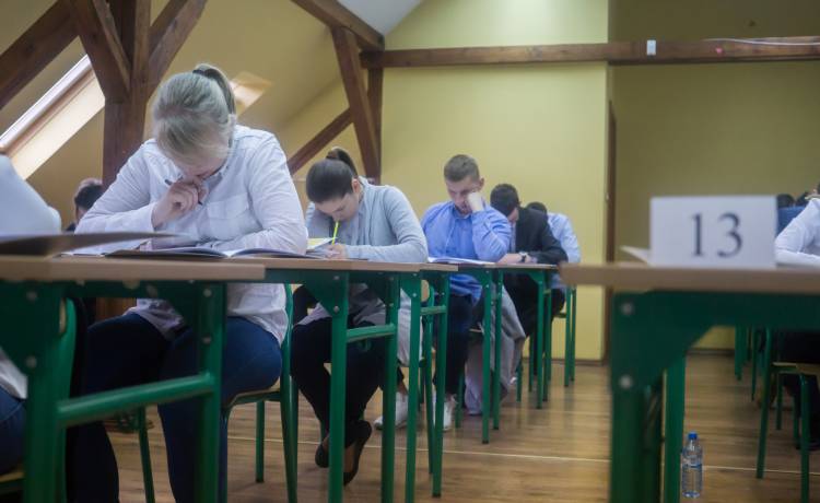 Egzamin maturalny z angielskiego może zostać anulowany? Pojawiły się przecieki!