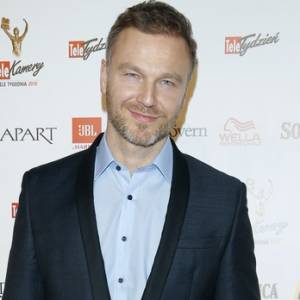 "M jak Miłość". Krystian Wieczorek zniknie z serialu na dłużej? Aktor planuje przerwę w pracy                                            