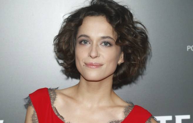 Biust Aleksandry Hamkało pod lupą samej aktorki. Tak gwiazda tłumaczy się z prześwitującej kreacji! [ZDJĘCIE]