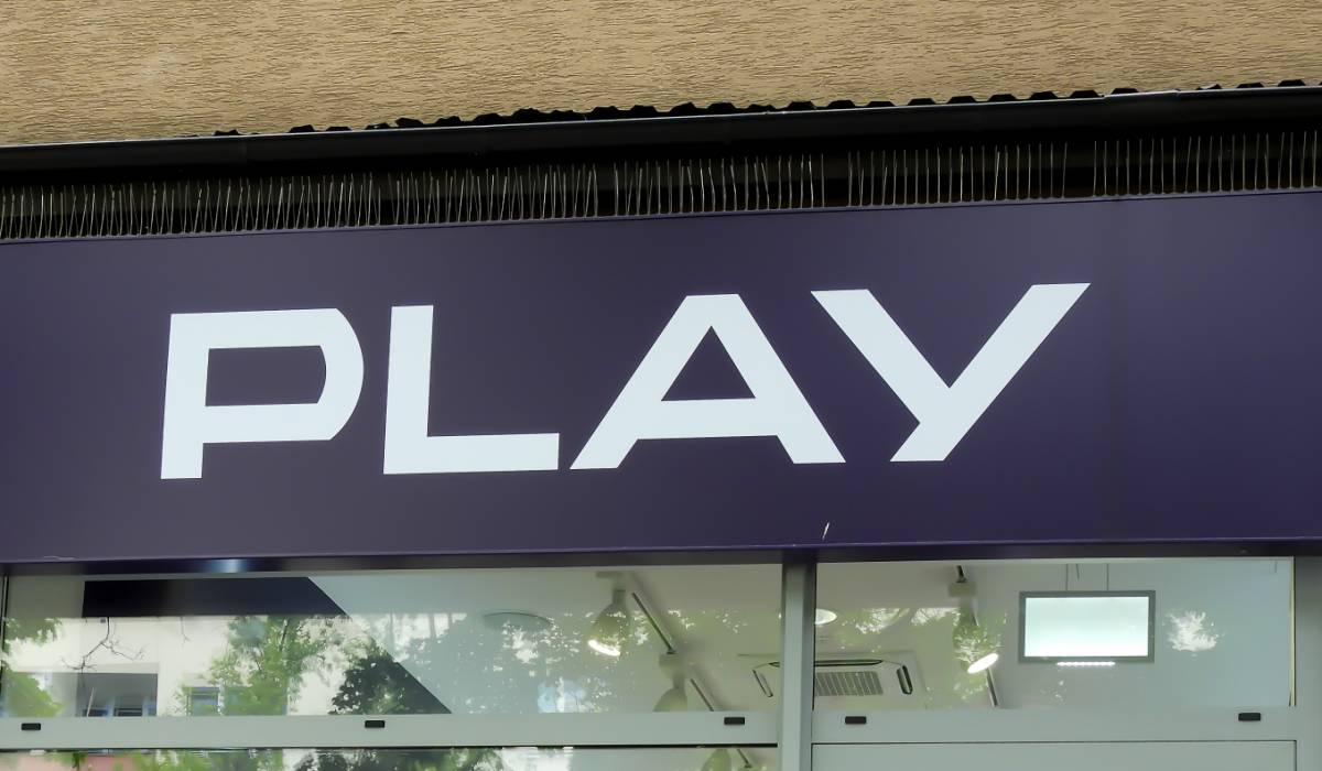 Klient UPC skarży się na podwójne faktury po fuzji z Play – system nalicza opłaty za dwa identyczne łącza na jednym modemie — image 1