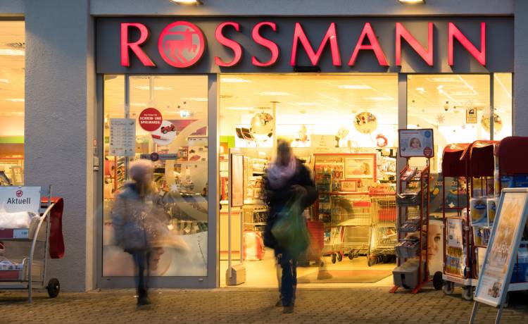 Rossmann zaszalał! Wielkie promocje na koniec roku