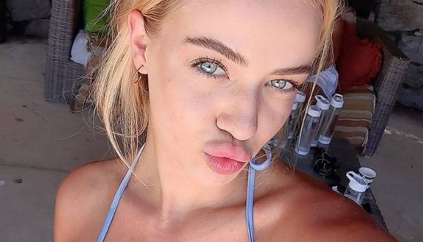 Wero z "Love Island" w błyszczącym stroju. Uczestniczka show musiała uważać, by nie pokazać zbyt wiele! [ZDJĘCIA]