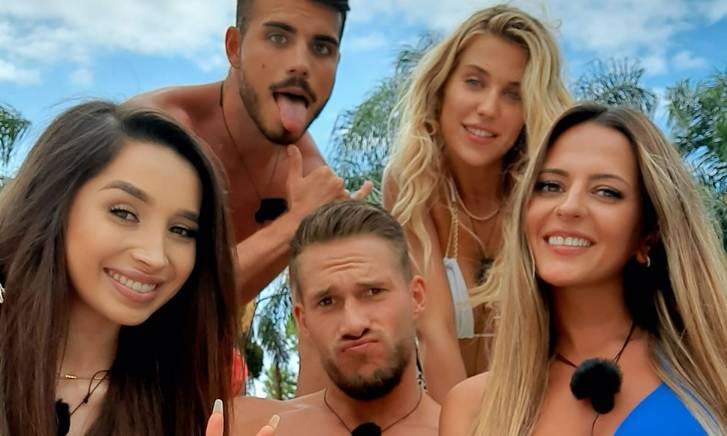 Uczestniczka "Love Island 4" jest w ciąży! Wybrała oryginalne imię dla pociechy [WIDEO]