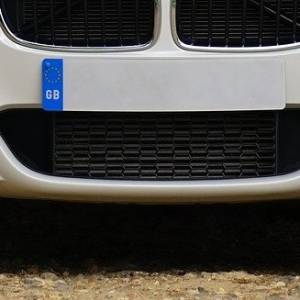 Nadchodzą nowe tablice rejestracyjne. Takie opisy mogą pojawić się na twoim samochodzie! 