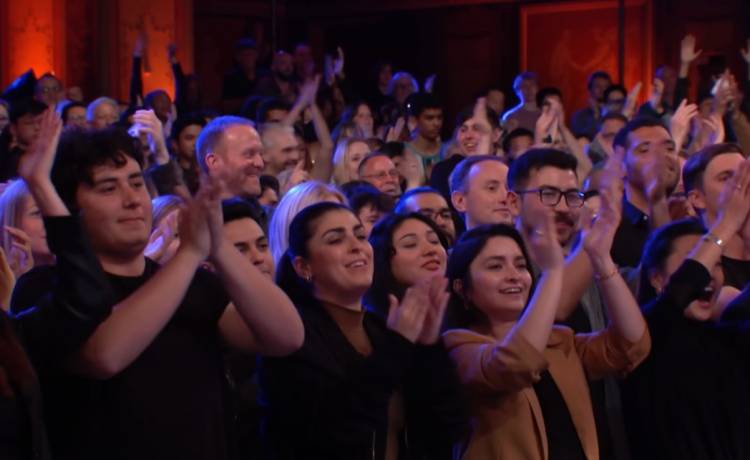 Reakcja jurora "Mam talent" oburzyła widzów! Publiczność nie mogła opanować emocji... [WIDEO]