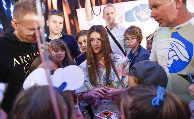 Roksana Węgiel zatrzymana przez policję. "Policjant wykazał się totalnym brakiem wyrozumiałości"