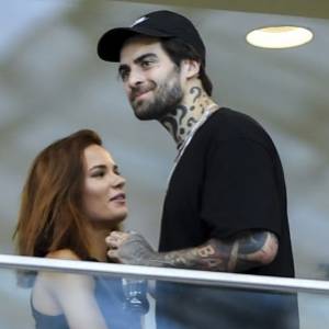 Quebonafide diametralnie zmienił wizerunek. Wypuścił utwór nagrany z Natalią Szroeder