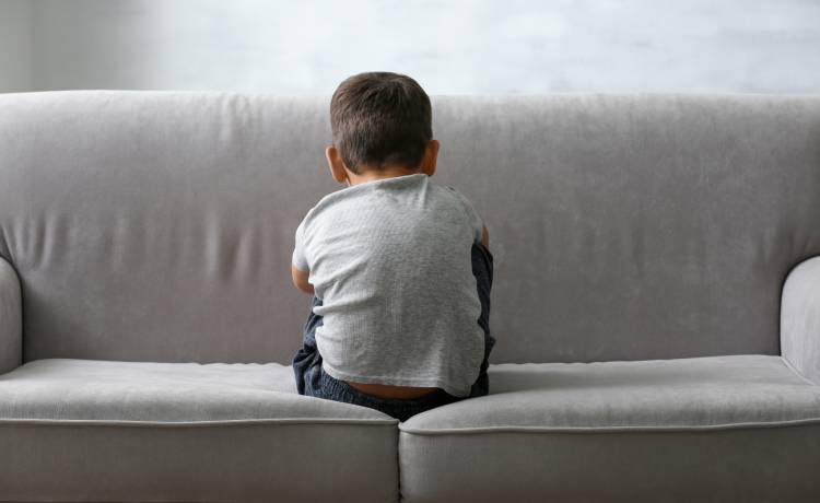 Influencerzy oddali adoptowanego chłopca. Opublikowali film z wyjaśnieniami