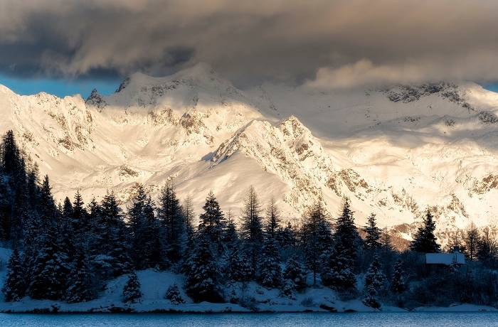 Tragedia w górach. Rodzice spadli w przepaść na oczach 5-letniej córeczki