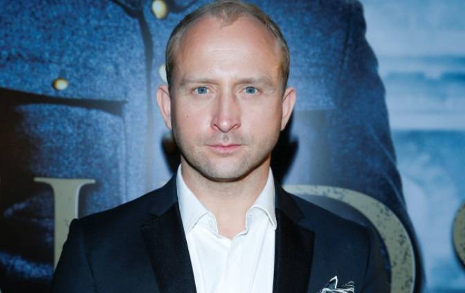 Borys Szyc publikuje archiwalne kadry. Aktor pokazał, jak wyglądał w dzieciństwie!