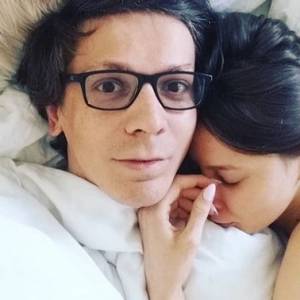 "Big Brother". Chłopak Justyny przerywa milczenie: "Jak wróci, to inaczej będziemy rozmawiać"