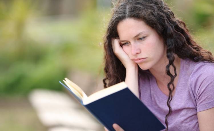 Szokujące zestawienie! Sprawdź, które popularne powieści trafiły na listę literackich wpadek