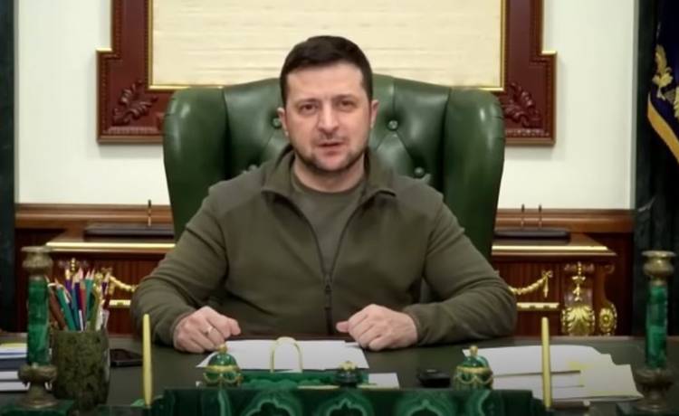 Zełenski rzucił wyzwanie Rosjanom: "Jestem tu". Wymowne wystąpienie prezydenta Ukrainy [WIDEO]