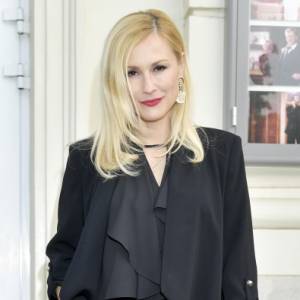 Mikołaj Krawczyk pokazał żonę niemal nago. Sylwia Juszczak błyskawicznie zareagowała na publikację męża! [FOTO]