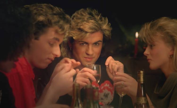 Tych scen nie zobaczycie w teledysku do "Last Christmas"! Zakulisowe ujęcia sprzed lat trafiły do sieci [WIDEO]