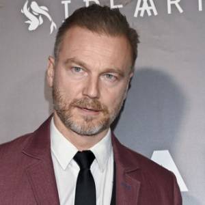 Krystian Wieczorek otrzymuje obraźliwe wiadomości. Wszystko za sprawą jego gry w popularnym serialu. "Żenująca i przykra sytuacja" - komentują internauci 