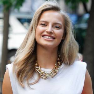 Karolina Pisarek wspomina rajskie wakacje. Modelka pokazała gorący kadr. "Ciało bogini"