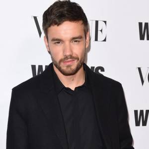  Liam Payne nago na balkonie w Berlinie! Fotograf Mert Alas opublikował bardzo odważne zdjęcie muzyka                                                 