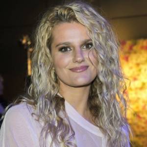 Zofia Zborowska-Wrona zaskoczyła zdjęciem. "Jakby ktoś się zastanawiał, jak duża jest ciążowa sukienka"