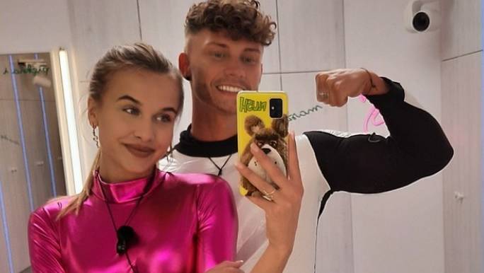 Konrad z "Love Island" pisze o powrocie do Oliwii! Wszystko pod zaskakującym nagraniem Łukasza i Patrycji