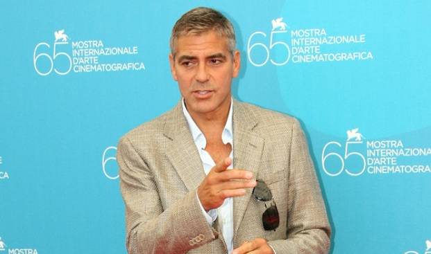 George Clooney stoi murem za Meghan Markle: "Traktują ją tak samo, jak kiedyś Dianę"                                                                             