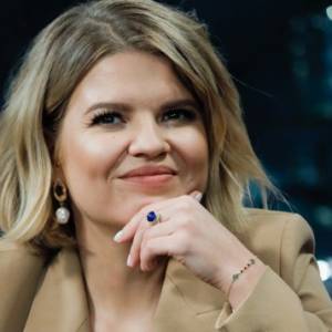 Marta Manowska prezentuje ociekające wodą ciało. Tak pozdrawia z Meksyku! Jest tam ktoś jeszcze [ZDJĘCIA]          