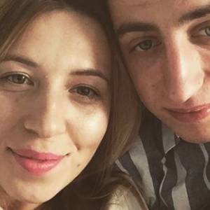 "Rolnik szuka żony". Małgorzata Borysewicz na nowych zdjęciach prezentuje ciążowy brzuch. Uczestniczka programu jest w drugiej ciąży! 