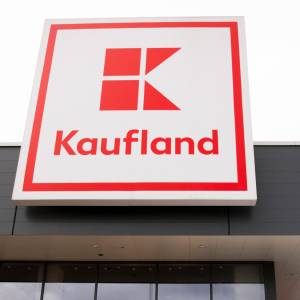 Kres działalności firmy w Polsce? Kaufland w opałach! Spółka zwodziła klientów
