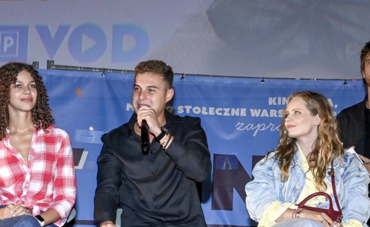 Aktorzy serialu „Rodzinka.pl”. Fot. AKPA