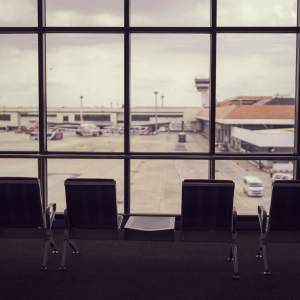 "Czarna lista" dla podróżujących samolotem. Linie lotnicze chcą zakazu wstępu dla części pasażerów