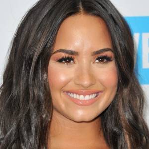 Duchowa przemiana Demi Lovato. Piosenkarka opowiedziała o swoim chrzcie w rzece Jordan