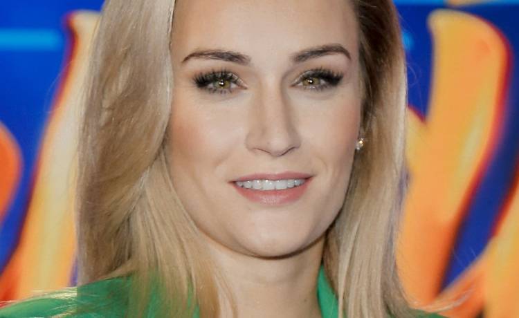 Uczestnicy "Rolnik szuka żony" na ślubie jednej z par. Obok Kamili Boś - dobrze znana "twarz"! [ZDJĘCIE]