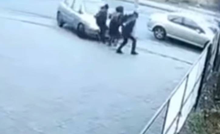 Potrącił trzy osoby idące chodnikiem. Chwile grozy w Siedlcach [WIDEO]