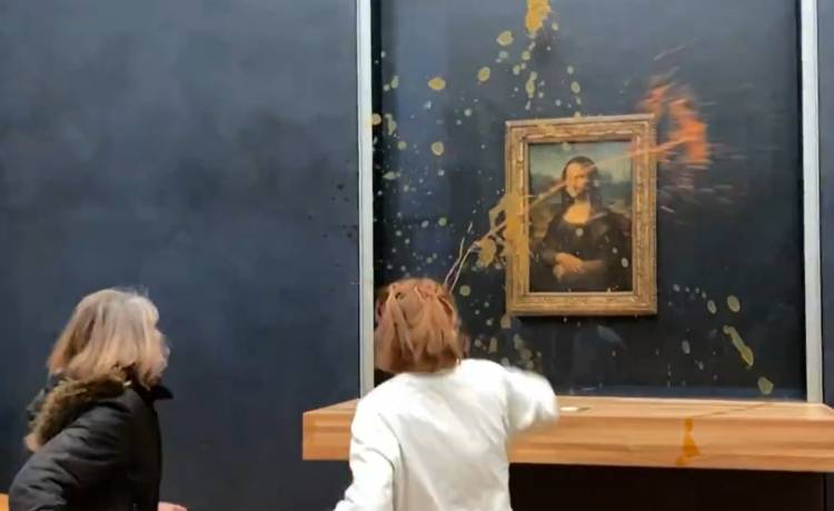 "Mona Lisa" z paryskiego Luwru oblana zupą przez aktywistki 