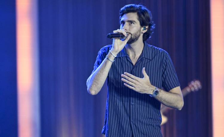 Alvaro Soler zaśpiewał po polsku! Nowy singiel już dostępny [WIDEO]