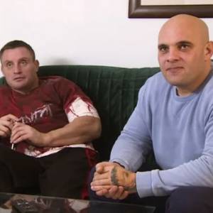 Krzysiek z "Gogglebox" pokazał zdjęcia z ciężarną ukochaną! 43-latek zdradził płeć dziecka [FOTO]