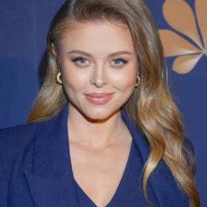 Joanna Opozda pokazuje sylwetkę 4 miesiące po urodzeniu dziecka. Fani: "Śliczna mamusia" [FOTO]