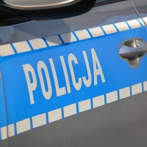 Rozpoznajesz go? Policjanci szukają tego mężczyzny w sprawie zabójstwa trójki dzieci