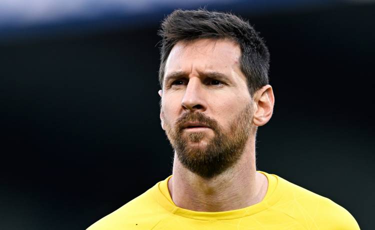 Lionel Messi pokazał rodzinną fotografię. Widać na niej jego trzech synów! [FOTO]