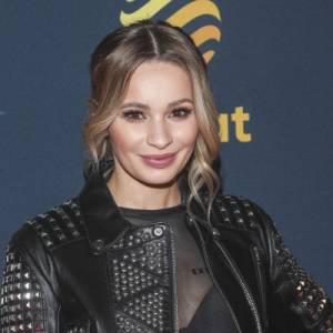 Ewelina Lisowska pokazała ciało. Piosenkarka rzuciła fanów na kolana. "Piękna kobieta" [FOTO]