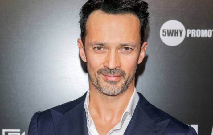 Rafał Cieszyński prezentuje umięśnione ciało! Jego sylwetka może zawstydzać: "Jest ogień"